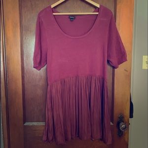 Peplum short sleeve sweater. Size 22/24.